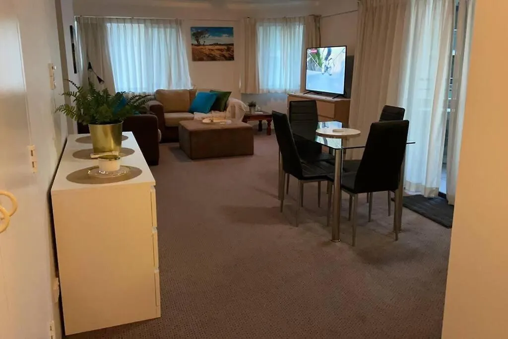 Apartamento 2 Beds 2 Baths Apt In Braddon Cbd - Pool, 1 Free Parking, Gym Camberra